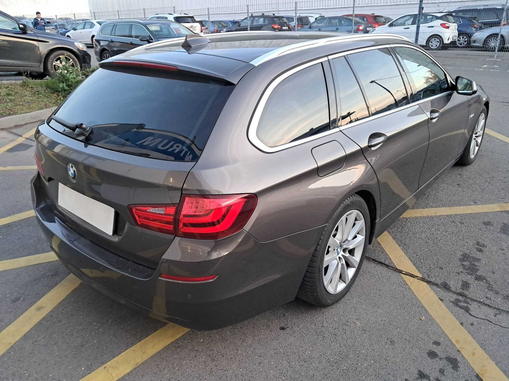 BMW 5