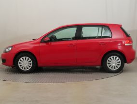 Volkswagen Golf - 2010