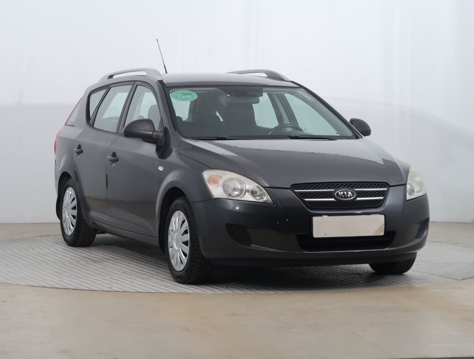 Kia Ceed - 2009