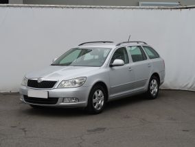 Skoda Octavia - 2011