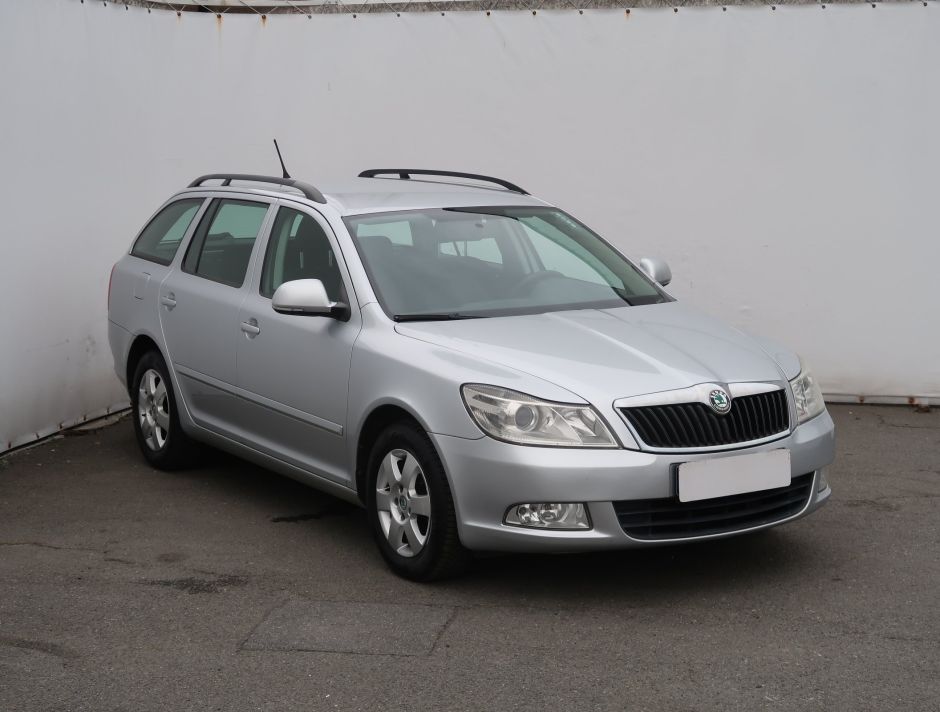 Skoda Octavia - 2011
