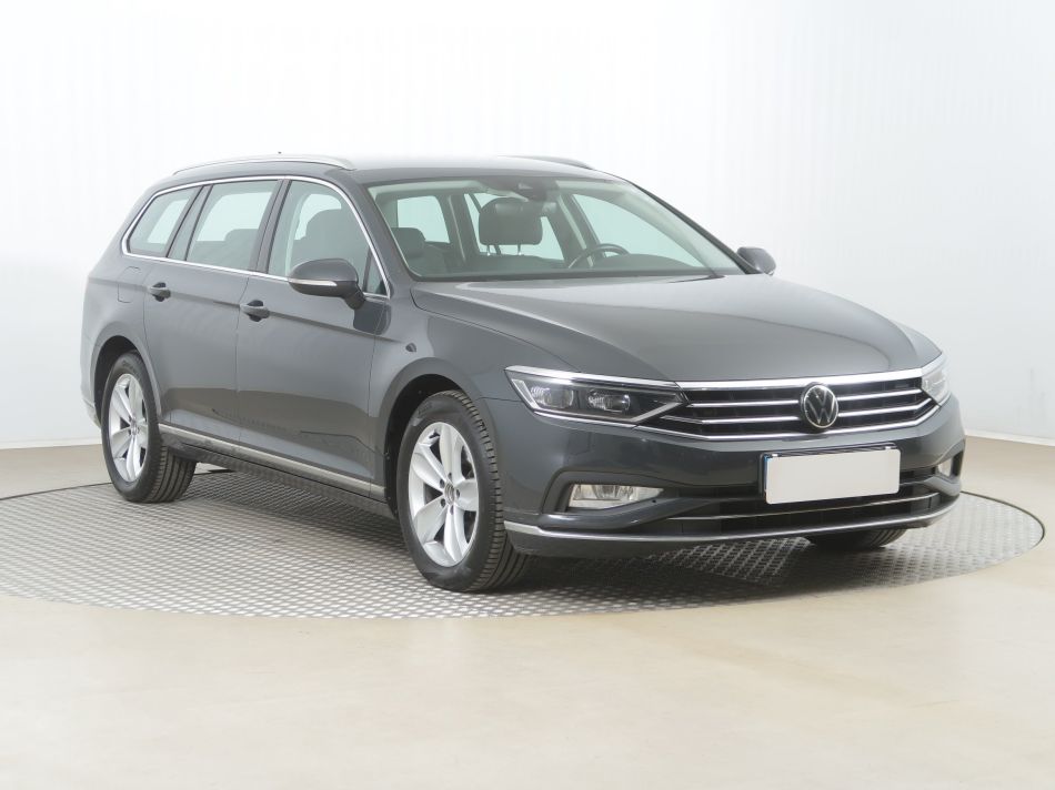 Volkswagen Passat - 2020
