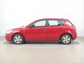 Kia Ceed - 2009
