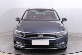 Volkswagen Passat - 2016