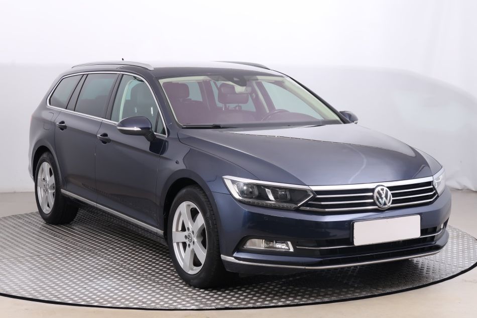 Volkswagen Passat - 2016