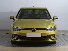 Volkswagen Golf - 2021