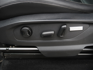 Volkswagen Amarok - 2020