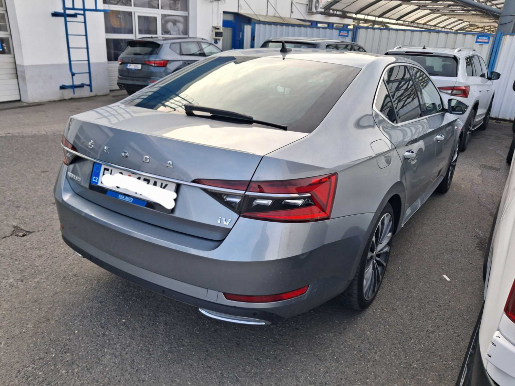 Škoda Superb