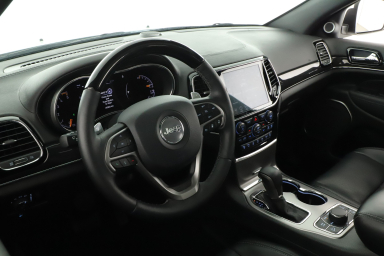 Jeep Grand Cherokee - 2020