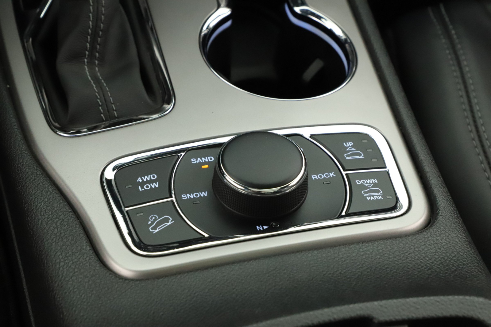 Jeep Grand Cherokee - 2020