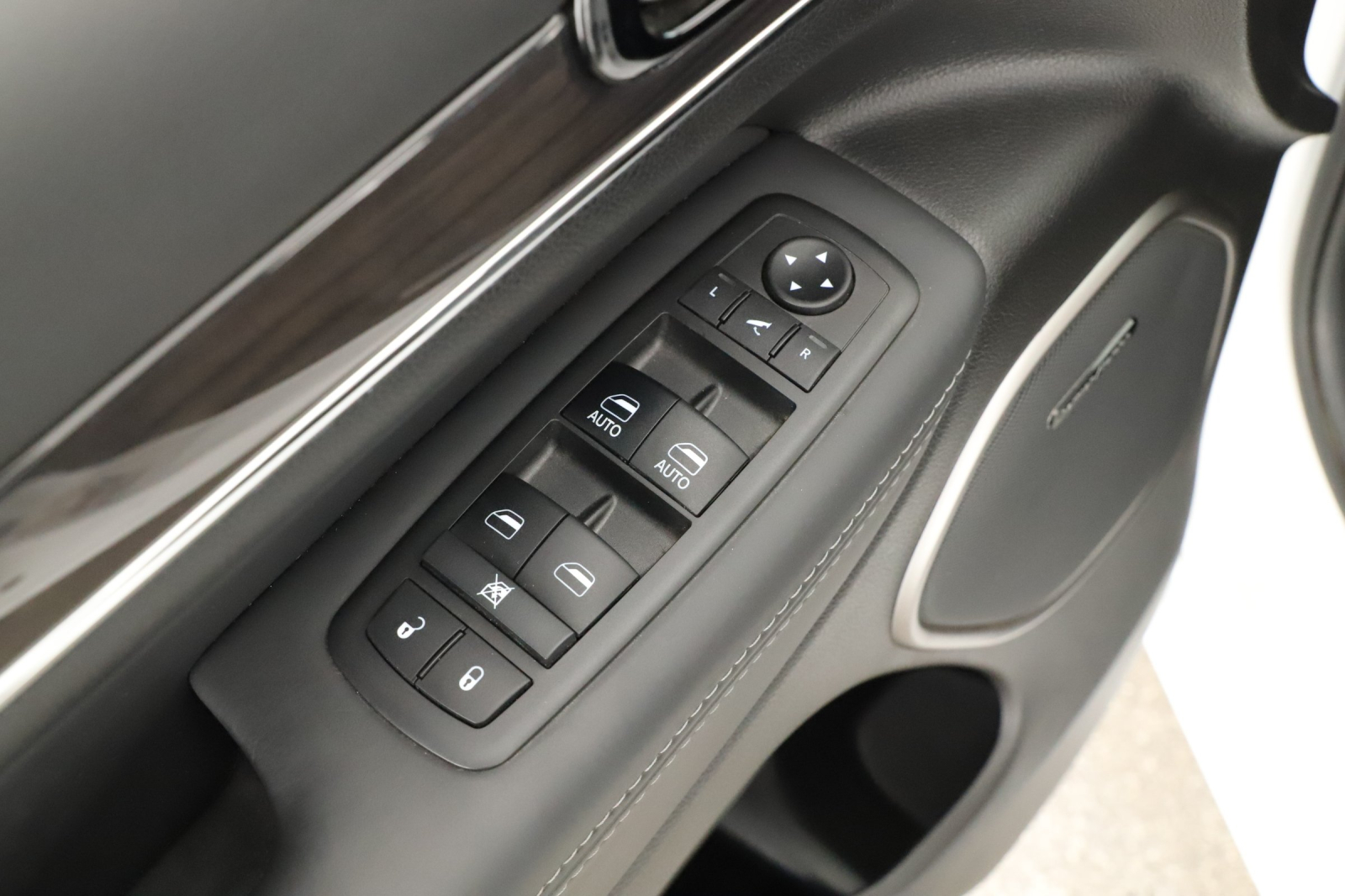 Jeep Grand Cherokee - 2020