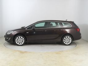 Opel Astra - 2014