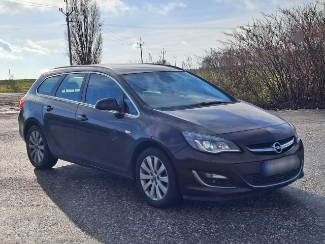 Opel Astra 2014