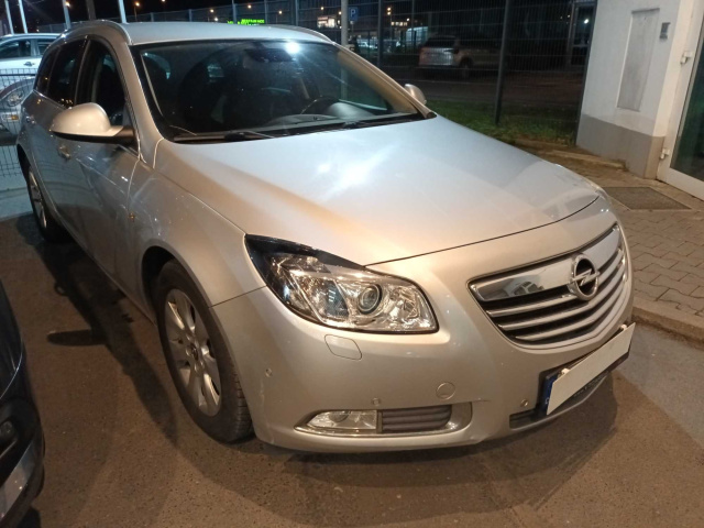 Opel Insignia 2011