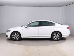 Volkswagen Passat - 2017