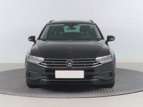 Volkswagen Passat - 2020