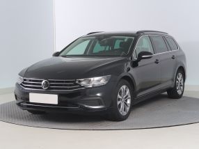Volkswagen Passat - 2020