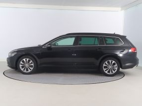 Volkswagen Passat - 2020