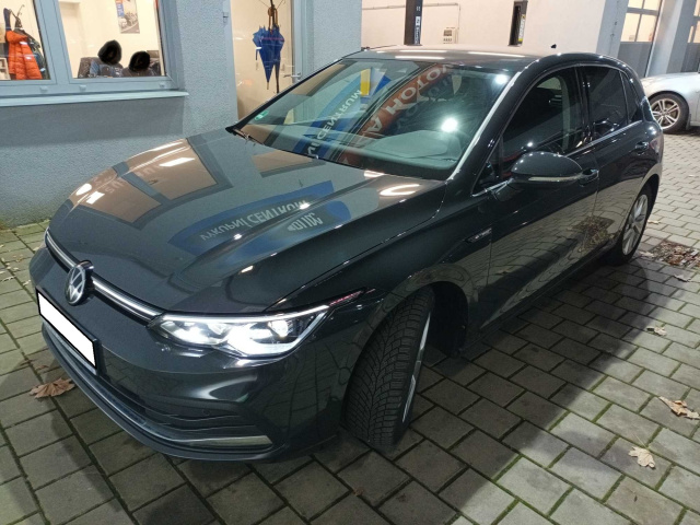 Volkswagen Golf 2021