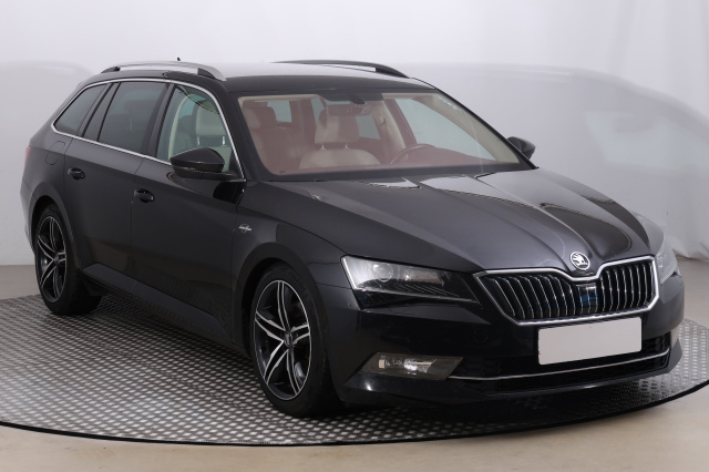 Škoda Superb 2015