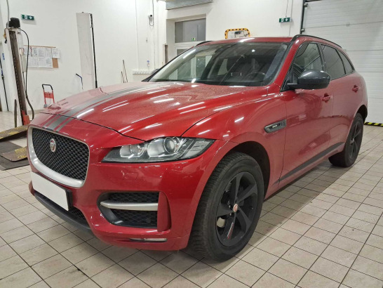 Jaguar F-Pace