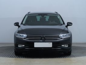 Volkswagen Passat - 2022