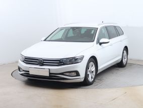 Volkswagen Passat - 2022