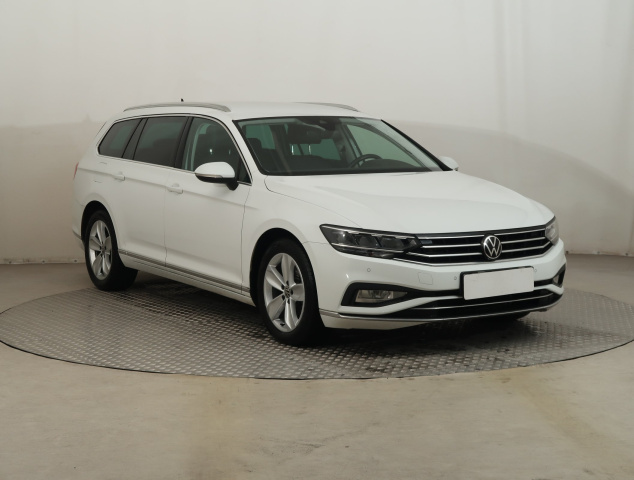Volkswagen Passat 2021