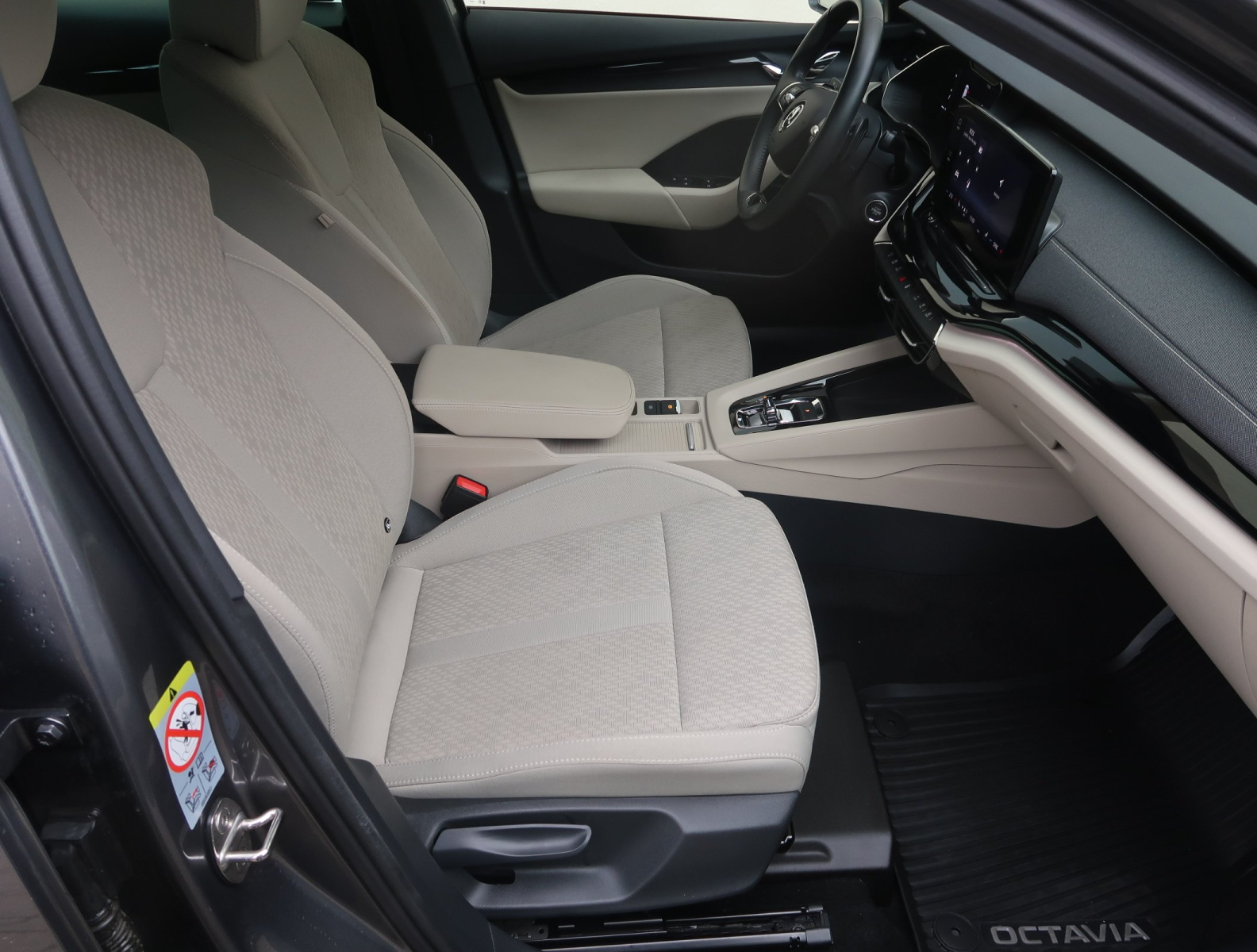 Škoda Octavia - 2023