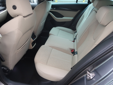 Škoda Octavia - 2023