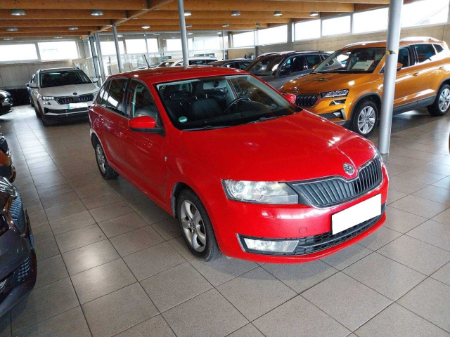 Škoda Rapid Spaceback 2013