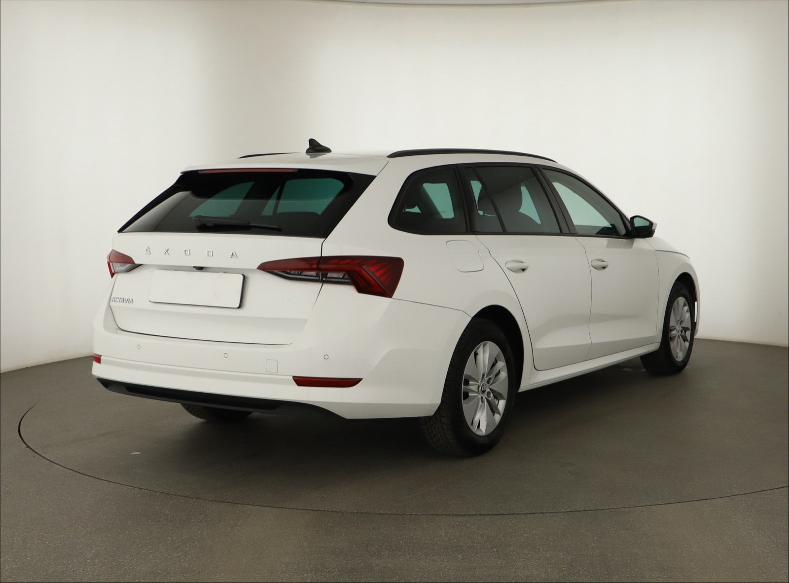 Škoda Octavia - 2024