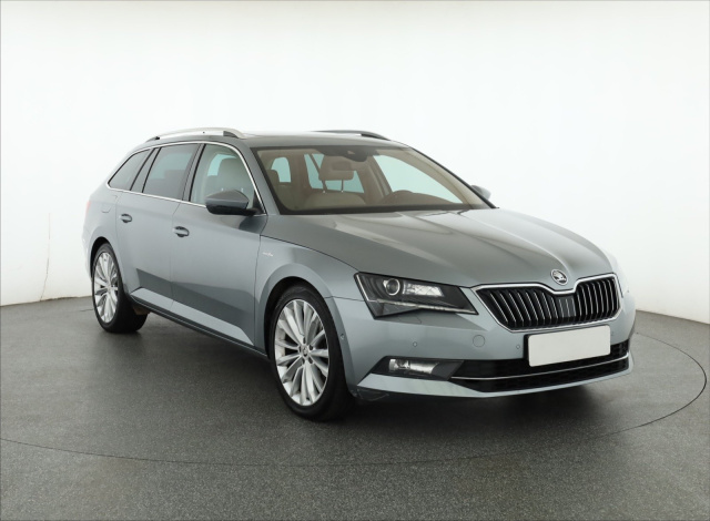 Škoda Superb 2017