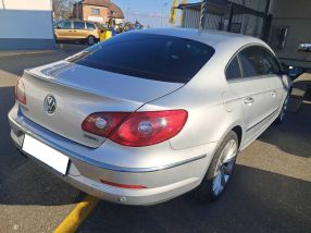 Volkswagen Passat CC - 2011