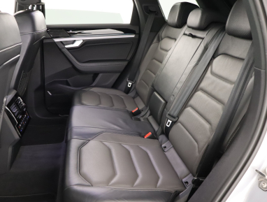 Volkswagen Touareg - 2021