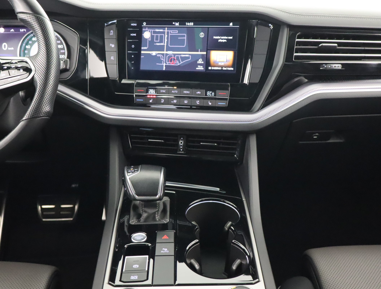 Volkswagen Touareg - 2021