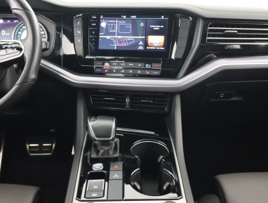 Volkswagen Touareg - 2021