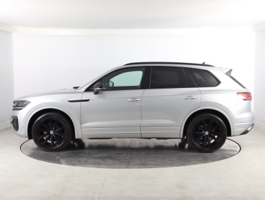 Volkswagen Touareg - 2021