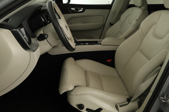 Volvo XC60 B4 AWD
