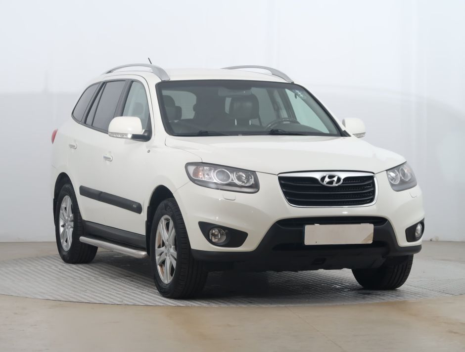 Hyundai Santa Fe - 2010