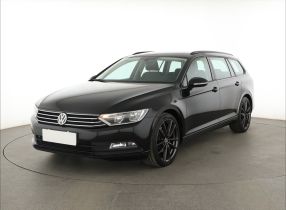 Volkswagen Passat - 2015