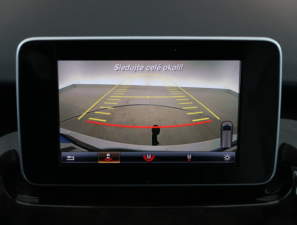 Mercedes-Benz Marco Polo