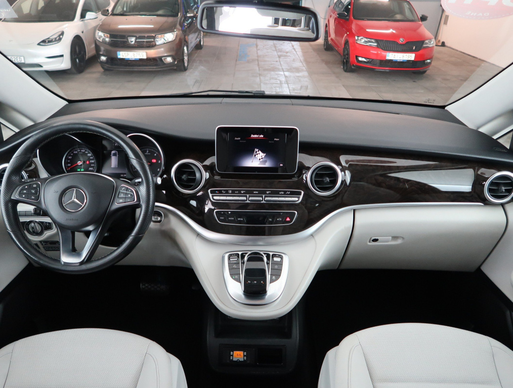 Mercedes-Benz Marco Polo