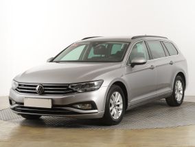 Volkswagen Passat - 2021