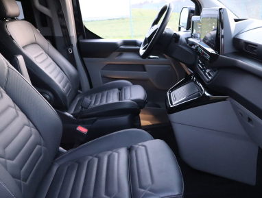 Ford Tourneo Custom - 2025