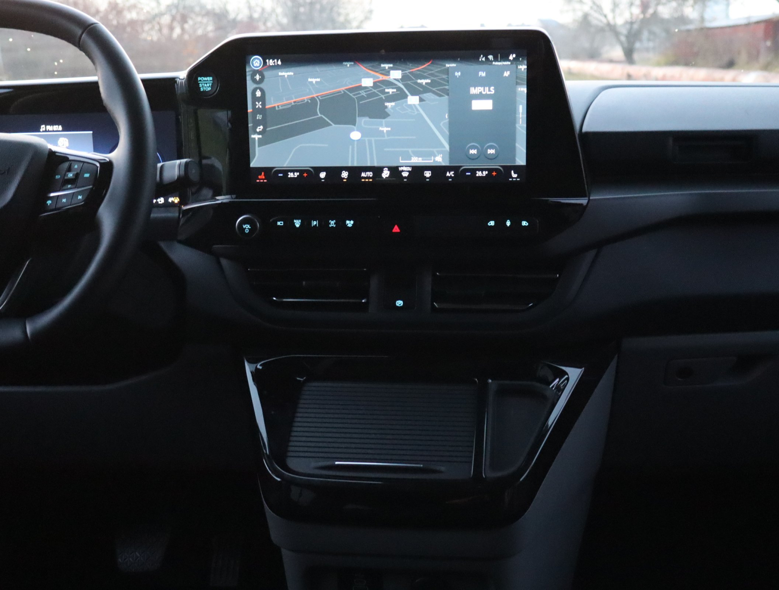 Ford Tourneo Custom - 2025