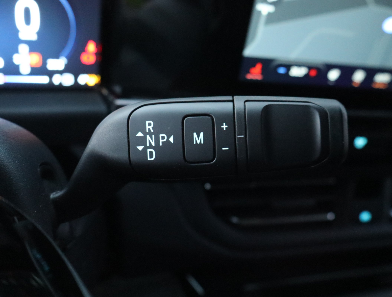 Ford Tourneo Custom - 2025