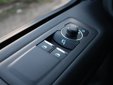 Ford Tourneo Custom - 2025