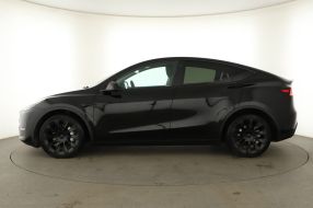 Tesla Model Y - 2021