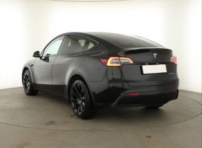 Tesla Model Y - 2021